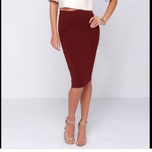 Burgundy bodycon skirt